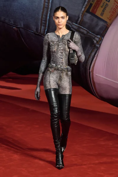 Look 20